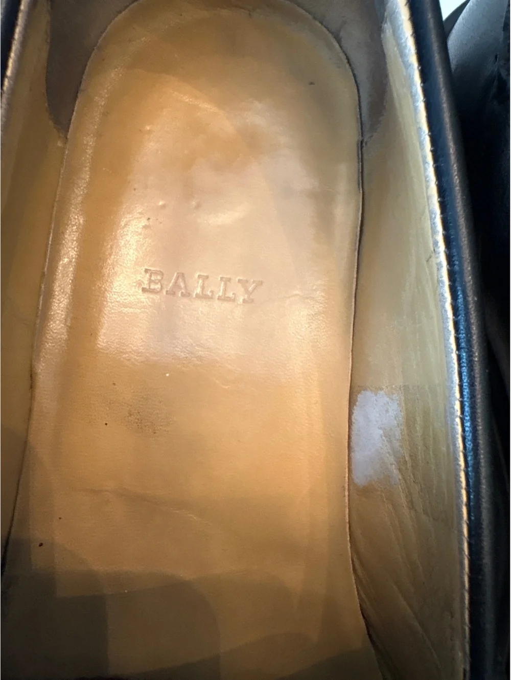 Bally black fardo